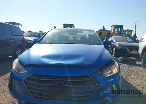 2017 Hyundai Elantra Limited из США, поврежденный, VIN 5NPD84LFXHH043776